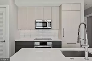 950 3rd St NW, Washington, DC 20001 - Photo 9