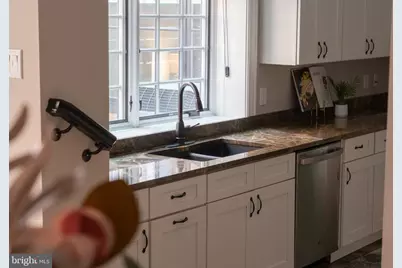 407 Independence Ave SE, Washington, DC 20003 - Photo 9