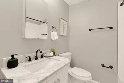 407 Independence Ave SE, Washington, DC 20003 - Photo 23
