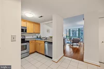 1150 K Street NW #604, Washington, DC 20005 - Photo 13