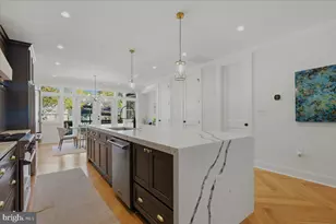 2701 Woodley Pl NW, Washington, DC 20008 - Photo 9