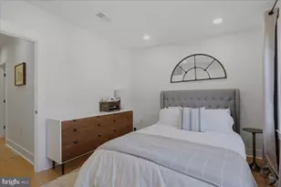 2701 Woodley Pl NW, Washington, DC 20008 - Photo 21