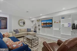 2701 Woodley Pl NW, Washington, DC 20008 - Photo 35