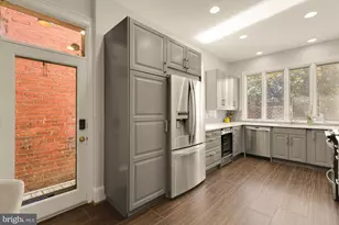 3318 Mt Pleasant St NW, Washington, DC 20010 - Photo 17