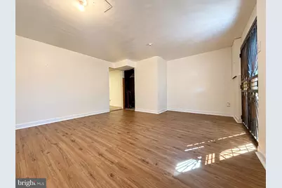 1002 Barnaby Terrace SE, Washington, DC 20032 - Photo 37