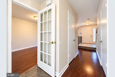1002 Barnaby Terrace SE, Washington, DC 20032 - Photo 9