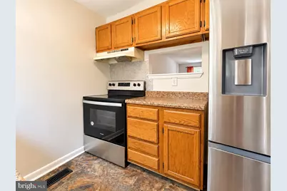 1002 Barnaby Terrace SE, Washington, DC 20032 - Photo 13