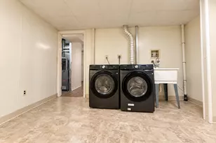 1002 Barnaby Terrace SE, Washington, DC 20032 - Photo 43