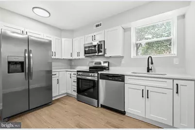 404 Mellon Street SE, Washington, DC 20032 - Photo 29