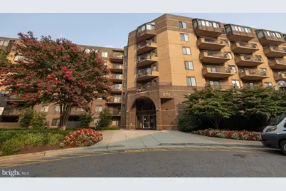 2111 Wisconsin Avenue NW #610, Washington, DC 20007 - Photo 13