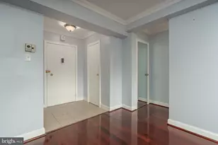 4201 Cathedral Ave NW, Washington, DC 20016 - Photo 3