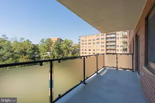 4201 Cathedral Ave NW, Washington, DC 20016 - Photo 7