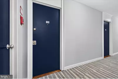 1330 New Hampshire Avenue NW #713, Washington, DC 20036 - Photo 3