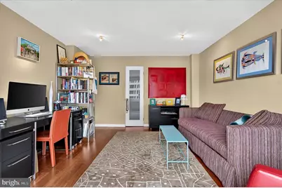 1330 New Hampshire Avenue NW #713, Washington, DC 20036 - Photo 13