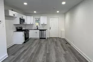 1313 Dexter Terrace SE, Washington, DC 20020 - Photo 3