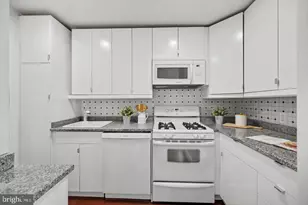 2710 Macomb St NW, Washington, DC 20008 - Photo 17