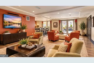 777 7th NW #424, Washington, DC 20001 - Photo 19
