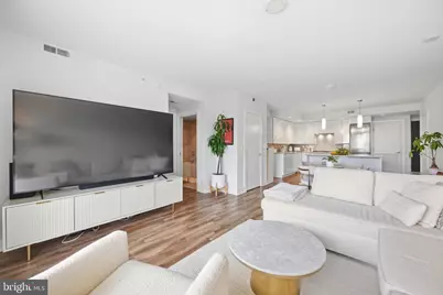 1311 13th Street NW #406, Washington, DC 20005 - Photo 3