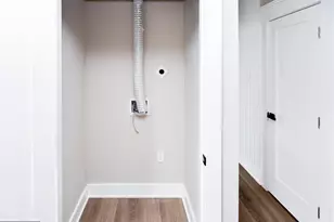 1274 Meigs Pl NE, Washington, DC 20002 - Photo 25
