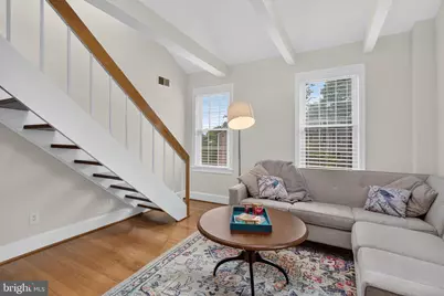 2725 Ordway Street NW #5, Washington, DC 20008 - Photo 9