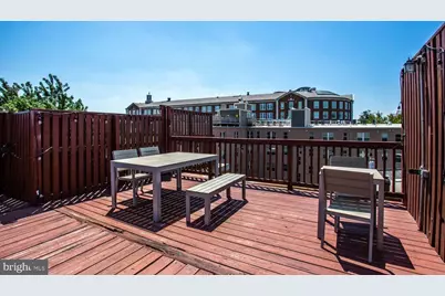 219 T Street NE #202, Washington, DC 20002 - Photo 17