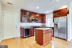 219 T St NE, Washington, DC 20002 - Photo 5