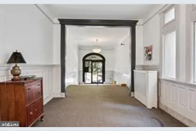 1840 Mintwood Place NW #202, Washington, DC 20009 - Photo 3