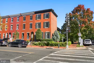 154 11th Street SE, Washington, DC 20003 - Photo 3