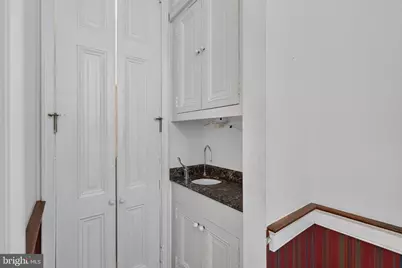 154 11th Street SE, Washington, DC 20003 - Photo 13