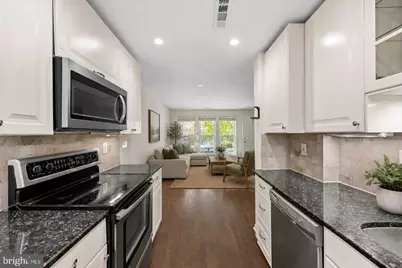 1105 Harvard Street NW #F, Washington, DC 20009 - Photo 5