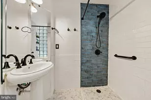 1419 Clifton St NW, Washington, DC 20009 - Photo 9