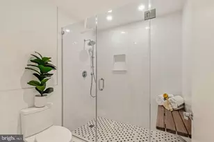 910 M Street NW, Washington, DC 20001 - Photo 19