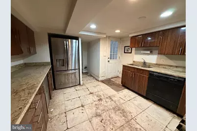 1231 33rd Street NW, Washington, DC 20007 - Photo 3