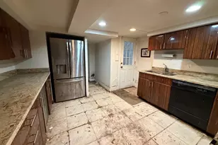 1231 33rd St NW, Washington, DC 20007 - Photo 3