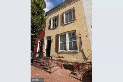 1231 33rd Street NW, Washington, DC 20007 - Photo 1