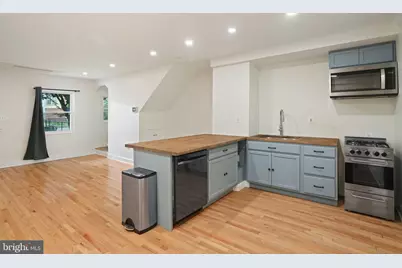 28 35th Street NE, Washington, DC 20019 - Photo 7