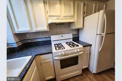 2610 Tunlaw Road NW #103, Washington, DC 20007 - Photo 9