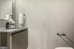 2121 Ward Pl NW, Washington, DC 20037 - Photo 17