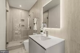 2121 Ward Pl NW, Washington, DC 20037 - Photo 9
