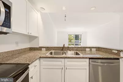 777 7th Street NW #1017, Washington, DC 20001 - Photo 7