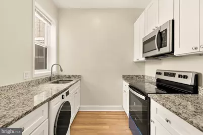 113 15th Street SE, Washington, DC 20003 - Photo 5