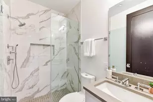 1524 18th St NW, Washington, DC 20036 - Photo 9