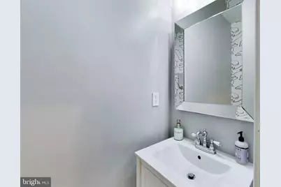 4213 8th Street NW, Washington, DC 20011 - Photo 13