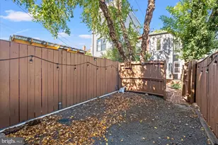 1421 K St SE, Washington, DC 20003 - Photo 41