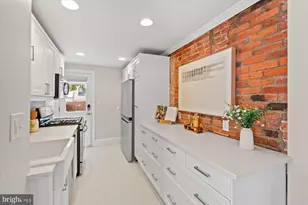 1421 K St SE, Washington, DC 20003 - Photo 13