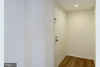 1133 13th Street NW #802, Washington, DC 20005 - Photo 5