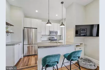 1526 17th Street NW #304, Washington, DC 20036 - Photo 3