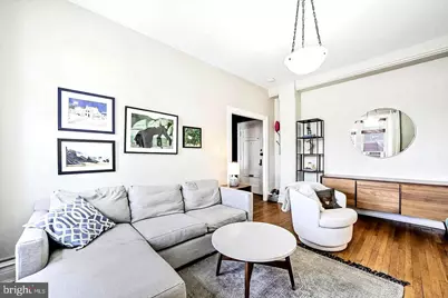 1526 17th Street NW #304, Washington, DC 20036 - Photo 1