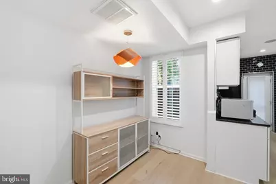 2319 17th Street NW, Washington, DC 20009 - Photo 5