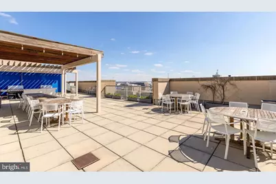 811 4th Street NW #114, Washington, DC 20001 - Photo 17
